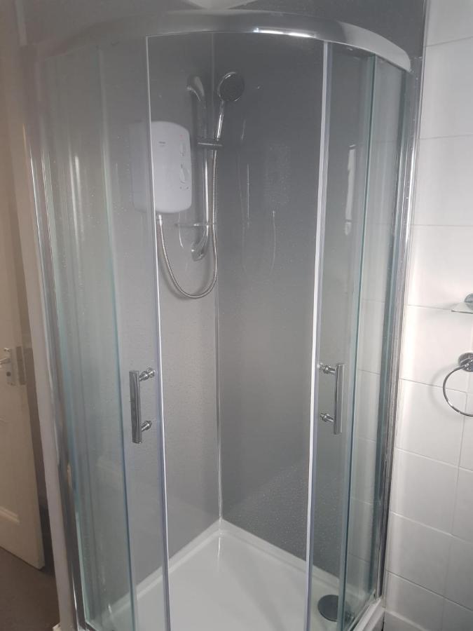 Highfields House - Free Wifi - Free Local Parking Hotel Sheffield Bagian luar foto