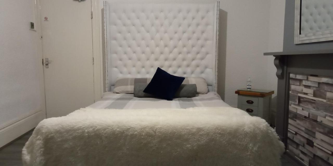Highfields House - Free Wifi - Free Local Parking Hotel Sheffield Bagian luar foto