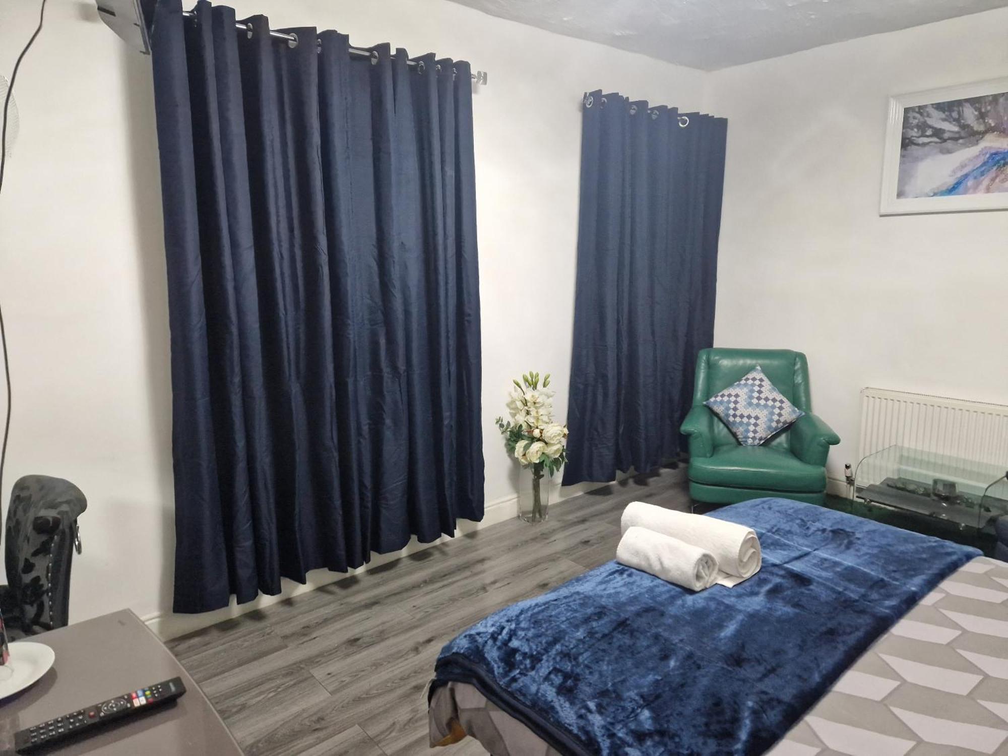 Highfields House - Free Wifi - Free Local Parking Hotel Sheffield Bagian luar foto